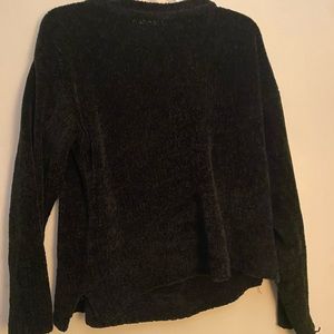 textured mock neck